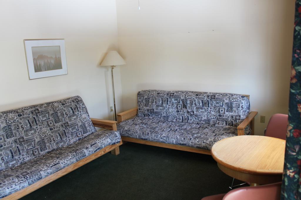 Riverview Lodge Wasaga Beach Zimmer foto
