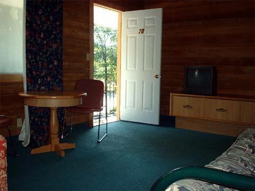 Riverview Lodge Wasaga Beach Zimmer foto
